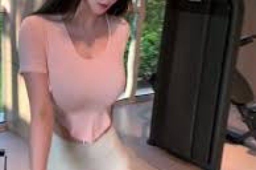 顶流女星红毯互撕太刺激!站位暗战+造型翻车现场曝光内娱潜规则被扒 顶流女星红毯互撕太刺激!站位暗战+造型翻车现场曝光内娱潜规则被扒
