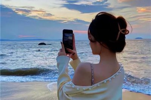 知名女星爆料娱乐圈潜规则：这是真实发生的请重视！